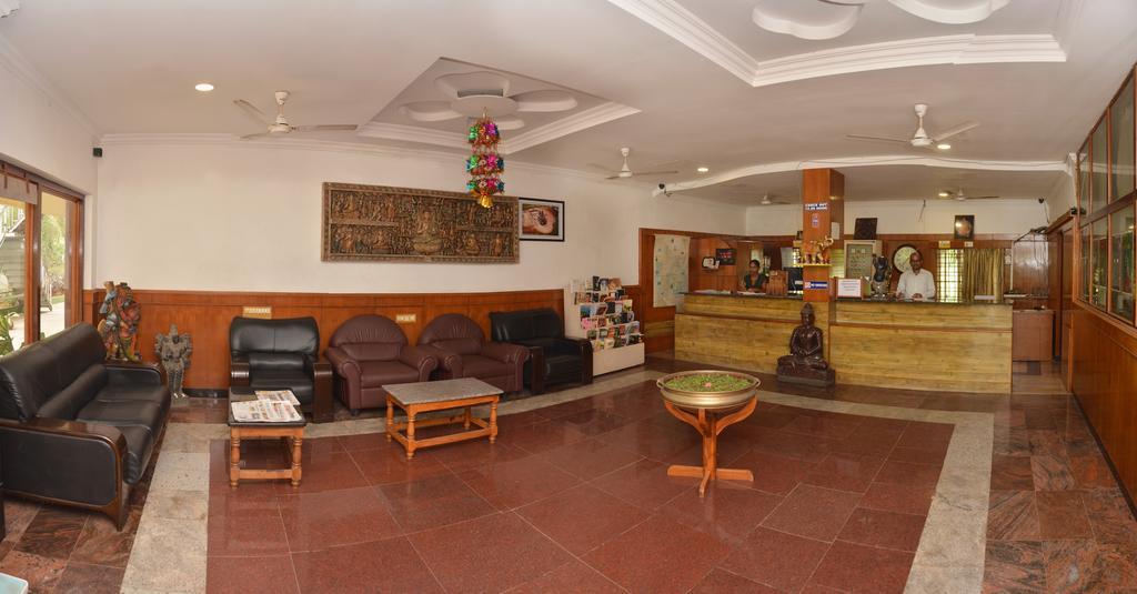 Sea Breeze Beach Resort Mahabalipuram Extérieur photo
